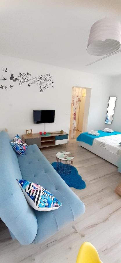 Lennida Studio Apartman With Free Parking Kavran Exterior foto