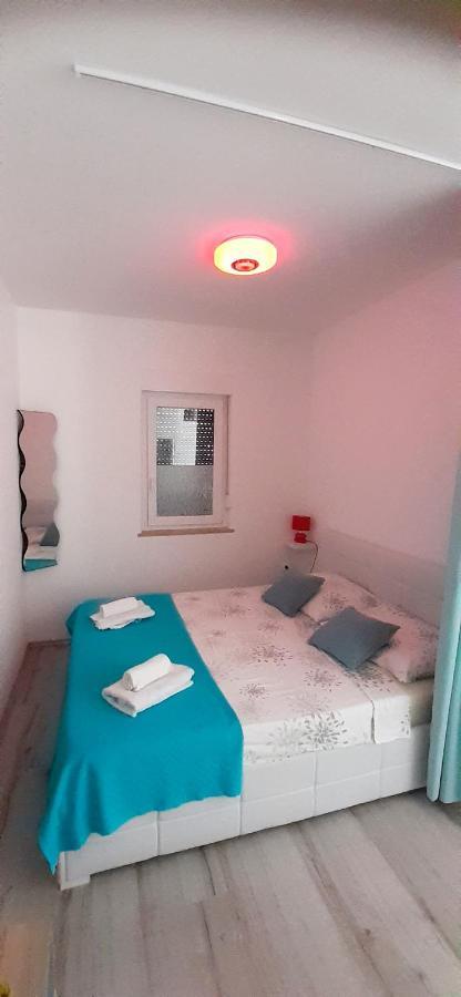 Lennida Studio Apartman With Free Parking Kavran Exterior foto