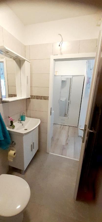 Lennida Studio Apartman With Free Parking Kavran Exterior foto