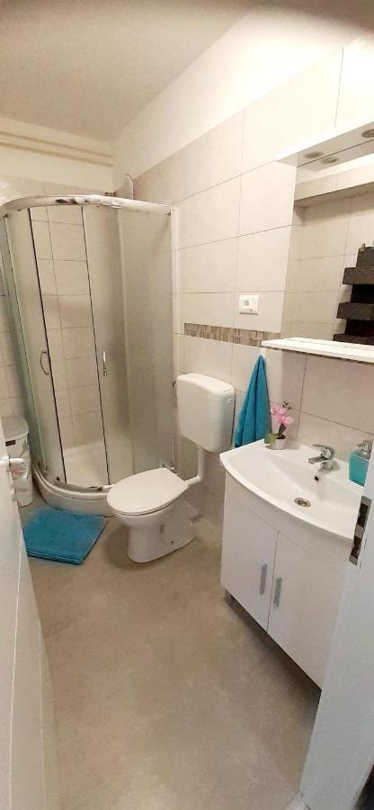 Lennida Studio Apartman With Free Parking Kavran Exterior foto