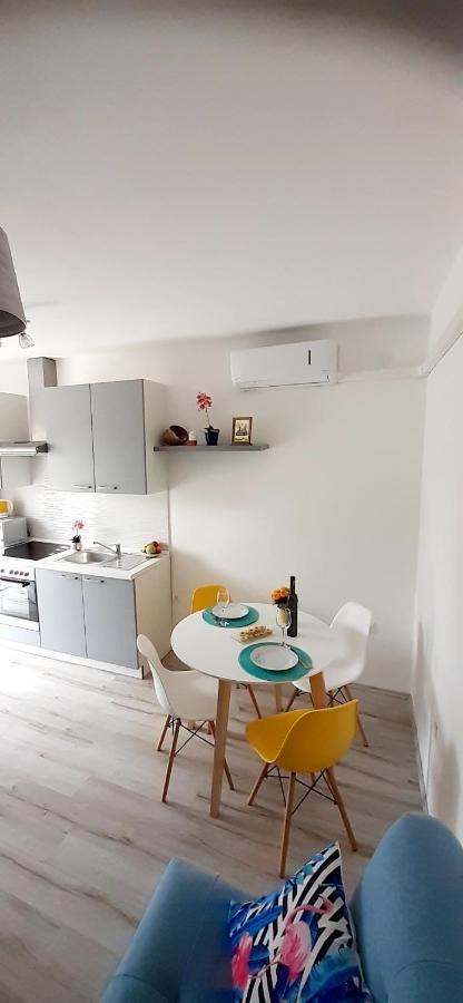 Lennida Studio Apartman With Free Parking Kavran Exterior foto