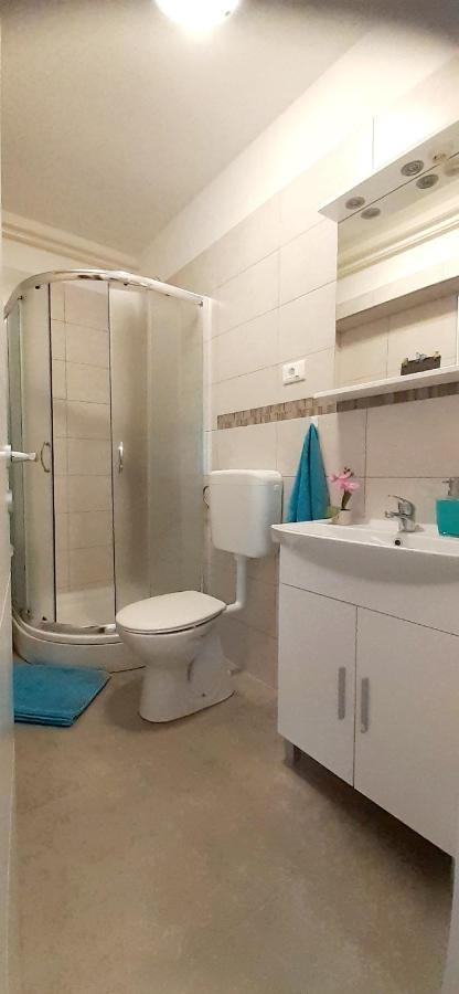 Lennida Studio Apartman With Free Parking Kavran Exterior foto