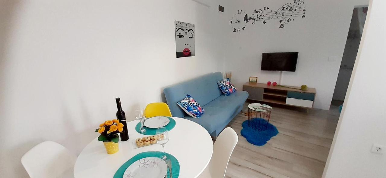 Lennida Studio Apartman With Free Parking Kavran Exterior foto
