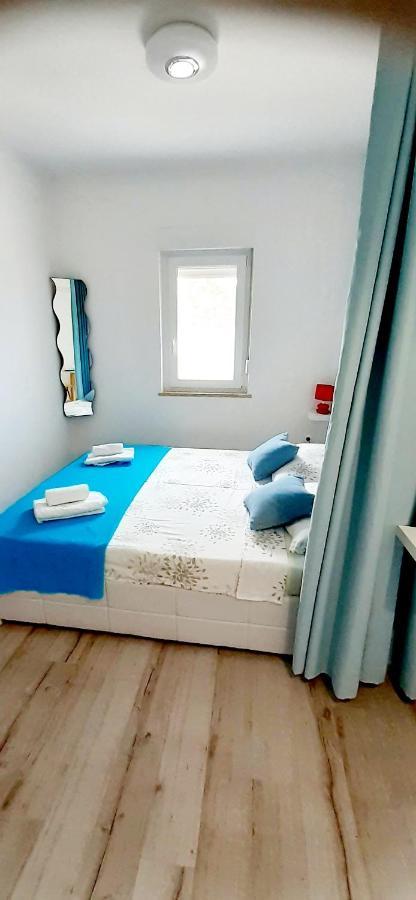 Lennida Studio Apartman With Free Parking Kavran Exterior foto