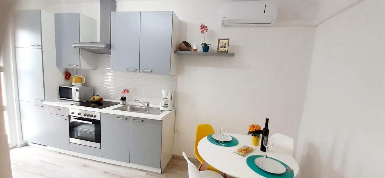 Lennida Studio Apartman With Free Parking Kavran Exterior foto